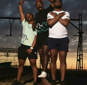 Soweto's Finest - Shibilika ft Optimist Music ZA, Flakko, Crush, Tom London, Njabz Finest