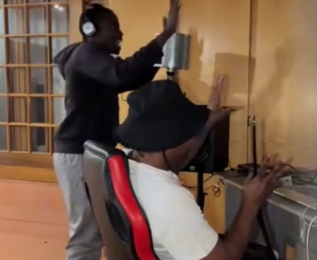 Tsaka Rsa Ft Ba Bethe Gashoazen - Zureka ,Dazimba, Fire DOWNLOAD Mp3
