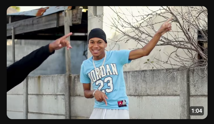 Ko Hang Met Os - ft Mr Moody DOWNLOAD Mp3