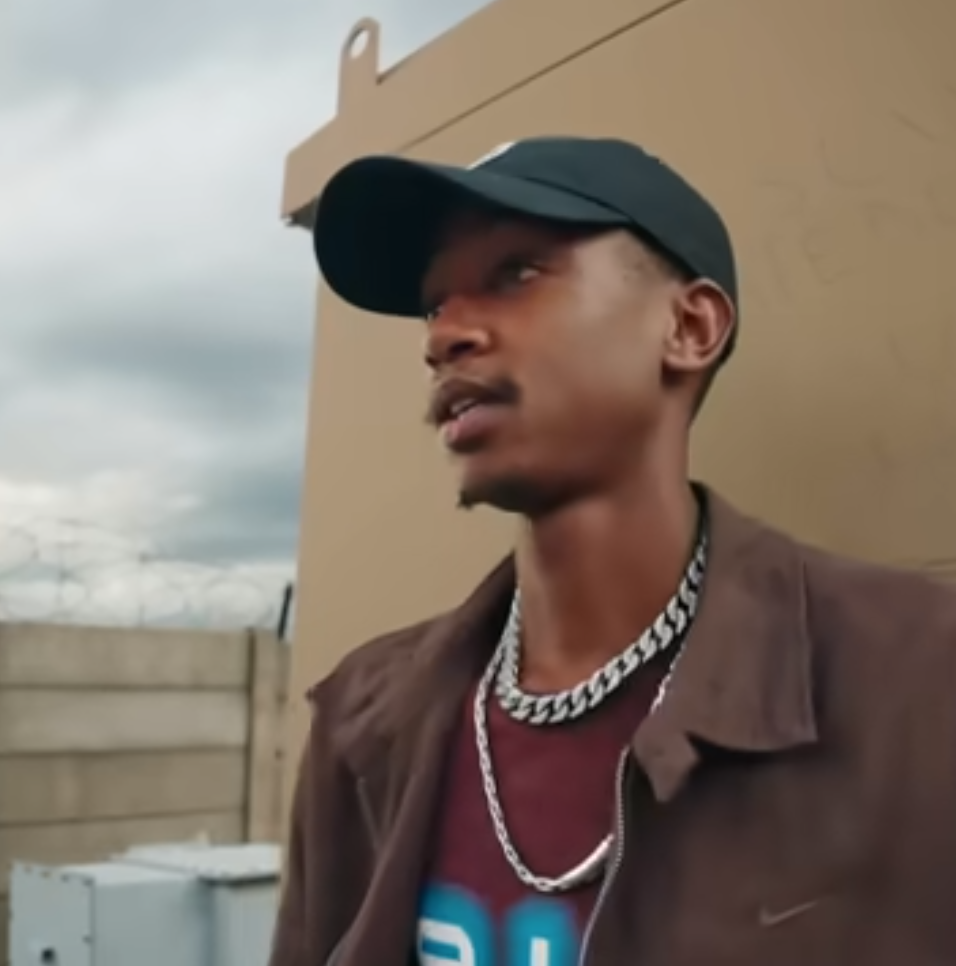Mr JazziQ, Vigro Deep, Mellow & Sleazy - Majozi DOWNLOAD Mp3