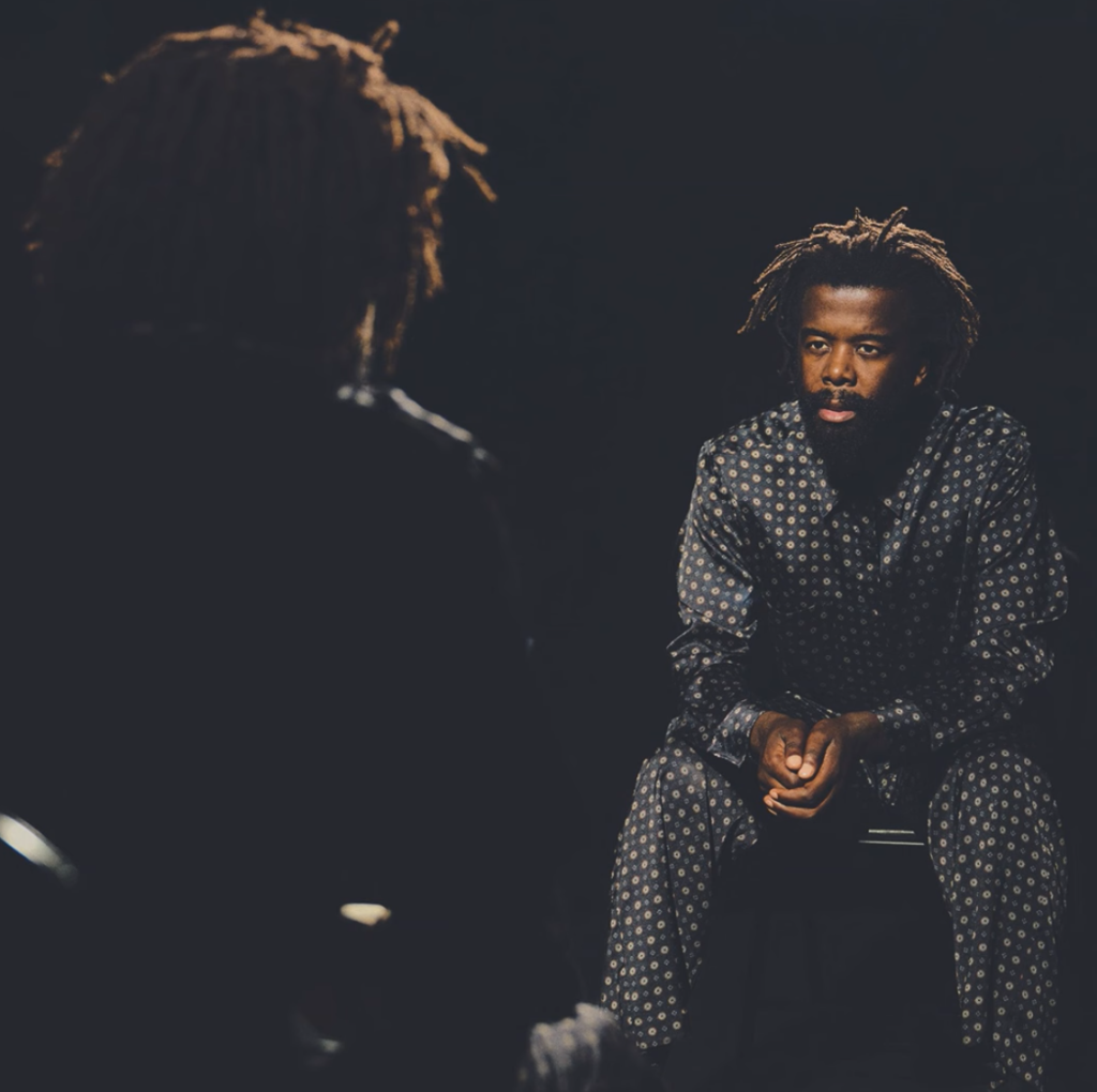 Mandisi Dyantyis - Umthandazeli DOWNLOAD Mp3